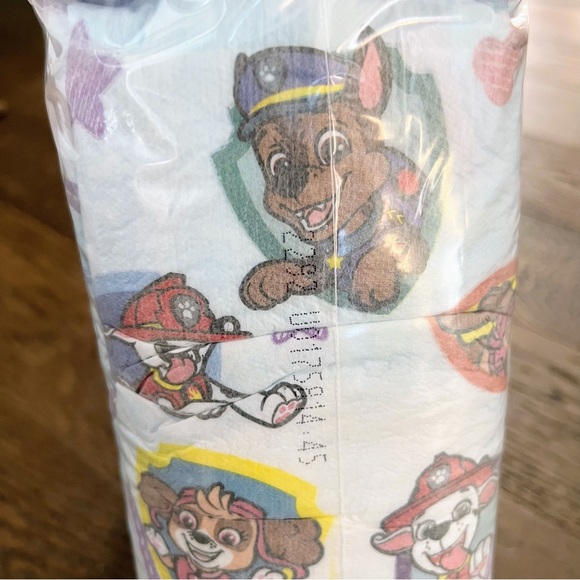 LUVS Diapers Size 5 Paw Patrol Theme 74 Count - Picture 2 of 4